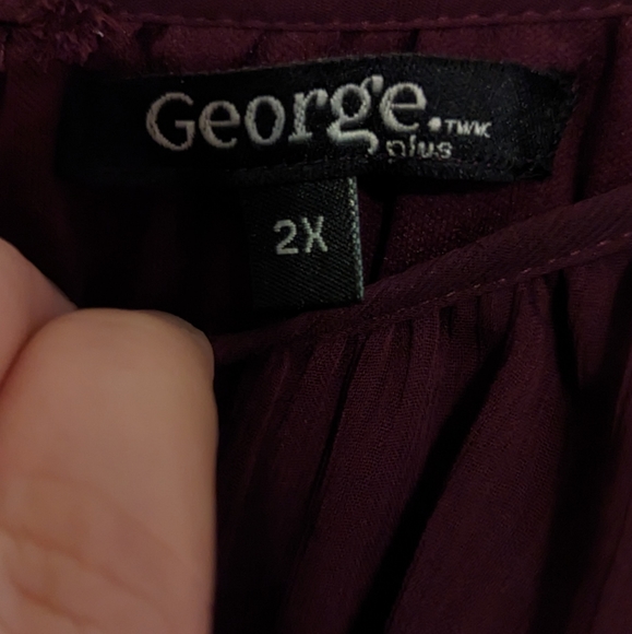 Plus size Dress - Picture 2 of 2